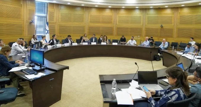 הרפורמה בדואר: 'שכונות חדשות ללא שירות בסיסי - לא מתקבל על הדעת'