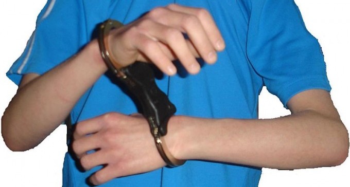 נערה בדתה אונס - כדי לנקום בחבר שלה