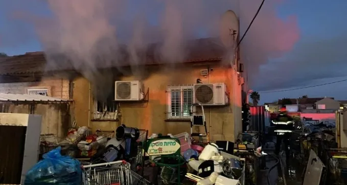דירה עלתה באש ברח' אלכחיל בירוחם