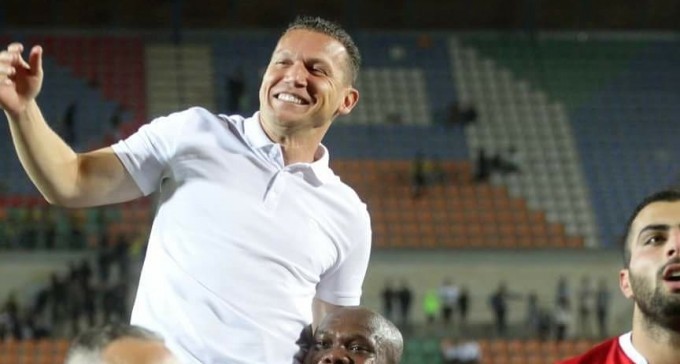 במנהלת הליגות לכדורגל יהיו ערוכים להענקת צלחת האליפות בשבת