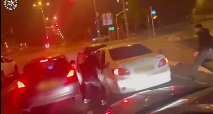 צפו: המעצר הדרמטי של כנופיית גנבי הרכב מהדרום