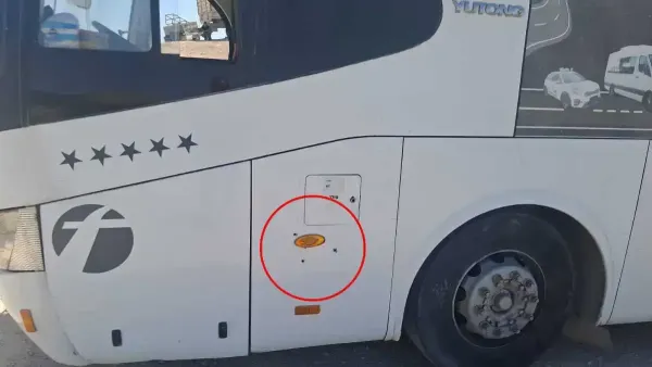 ירי על רכב תלמידים ביישוב הדרומי: שלושה חשודים נעצרו