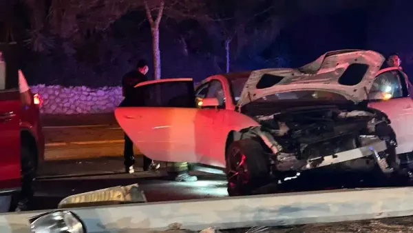 רכב התנגש בתשתית חשמל - ורחוב ראשי בבאר שבע שרוי בחשיכה