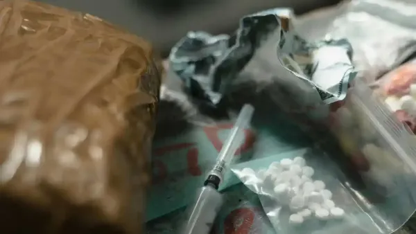 תושב רהט חטף, דקר ושדד אדם שביקש לרכוש ממנו סמים