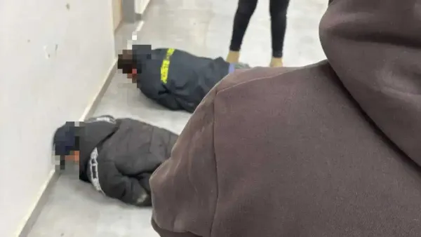 ניידות משטרה ובלשי ימ