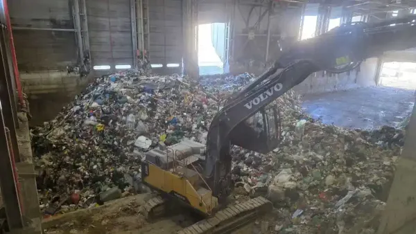 סיור הנהלת פארק חירייה בפארק המיחזור דודאים בנגב