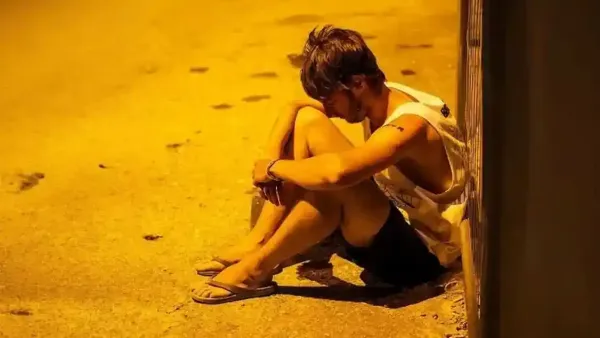 אסף כנען, מנכ׳ל עמותת אל סם, מזהיר בכנסת מפני משבר ההתמכרויות בקרב בני נוער בבאר שבע והנגב