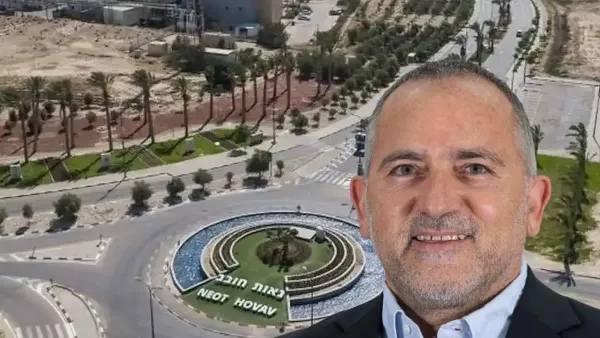  טקס הכרזת הזוכים בתחרות ״קריה יפה ומקיימת״ לשנת 2025 - נציגי נאות חובב מקבלים דירוג חמישה כוכבים