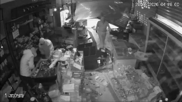 נזק כבד לחנות נוחות בפרץ סנטר בפלח 7 לאחר פריצה לילית