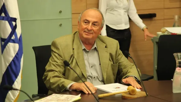 אלי אלאלוף בכנסת במהלך פעילות חברתית למען צמצום פערים בישראל