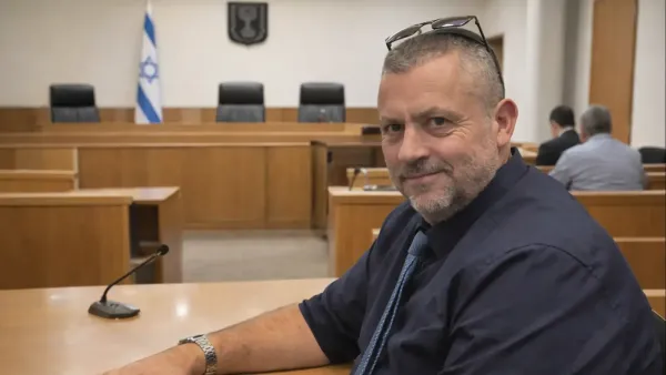 יאיר מעיין באולם המשפט - עיבוד גרפי ממוחשב