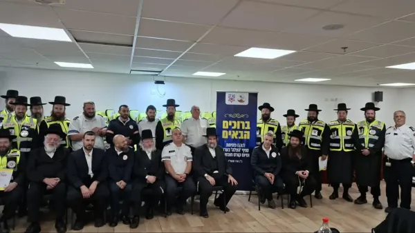 טקס חנוכת סניף הצלה בערד עם מתנדבים חדשים, רבנים ואישי ציבור, אילוסטרציה לפעילות חירום רפואית