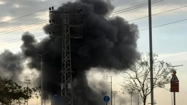 פטריות עשן מעל באר שבע לאחר אזעקות ושיגור טילים בדרום