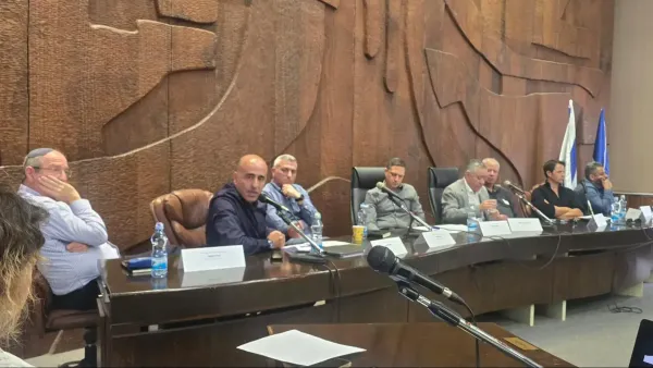 ראשי רשויות בכנס תכנון אזורי בבאר שבע על רקע דיון בנושא הכפרים הבלתי מוכרים בנגב