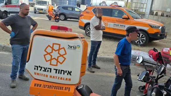 כוחות רפואה בזירת תאונת עבודה בפארק התעשיות נ.ע.ם סמוך לנתיבות.