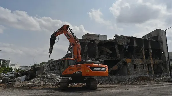 בית המשפט המחוזי בבאר שבע שדן בתביעה על עיכוב תשתיות בשדרות בעקבות אירועי 7 באוקטובר.