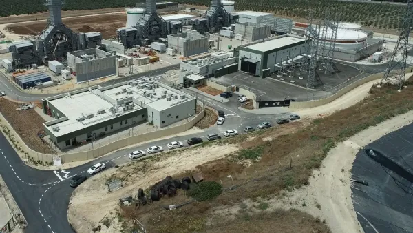 עובדי תחנת הכוח הדרומית פתחו בשביתה: 'פגיעה מתמשכת בשכרנו'