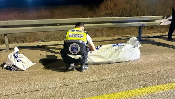 זירת תאונת דרכים קטלנית בכביש 40 סמוך לבאר שבע שבה נהרג נער כבן 15