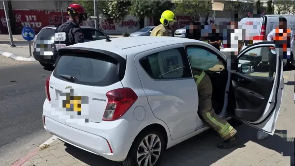 תאונת שרשרת בבאר שבע, לכודה חולצה מרכב