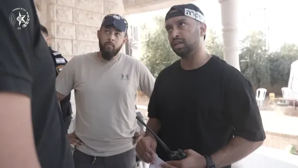 נשק, סמים ועבריינות כלכלית: צוערי משטרה השתתפו במבצע אכיפה בחברה הערבית בדרום