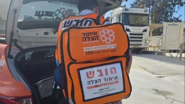 באר שבע: פעוט נפל מגובה ארבעה מטרים במרכז קניות