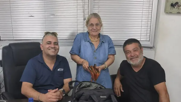 אהבת חינם ב-ט' באב: שכחה באוטובוס תיק ובו 10,000 שקלים, עובדי דן בדרום השיבו אותו
