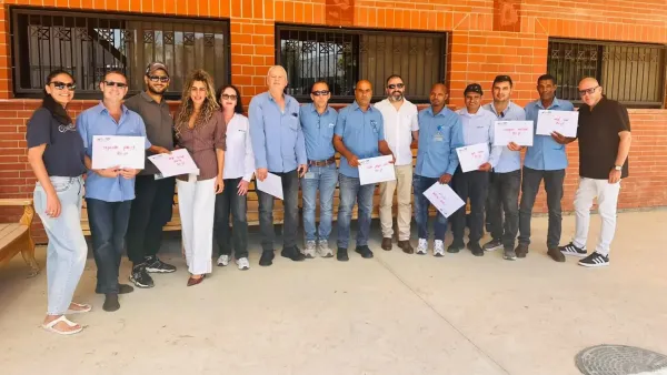 העובדים והעובדות המצטיינים בטקס ההוקרה של דן באר שבע
