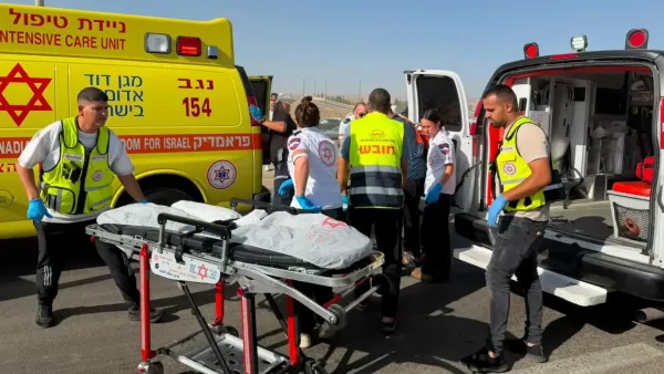 תאונה קשה בכביש 25: צעיר נלכד ברכב ופונה לסורוקה במצב קשה