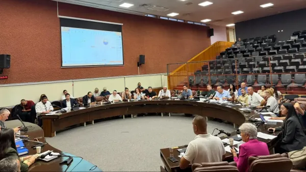 צעד חריג במועצת באר שבע: בשל חשש לעימותים אלימים - הקהל נותר מחוץ לאולם