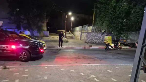 דקירות בדימונה: צעיר נמצא פצוע ברחוב, מצבו מוסיף להיות קשה