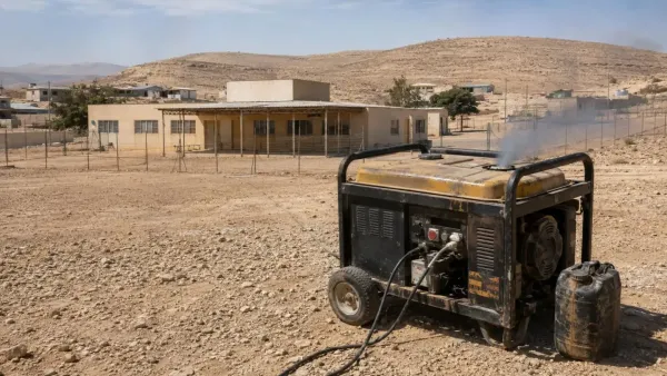 גנרטור המספק חשמל למוסד חינוכי בכפר בדואי בנגב