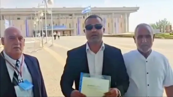 טלאל אלקרינאוי, תושב רהט, הודיע: ''אתמודד לכנסת בראש מפלגת 'השותפות לכולם''