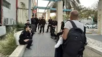 מאבטחת במועצת מיתר הותקפה בידי תושב – תלונה הוגשה למשטרה