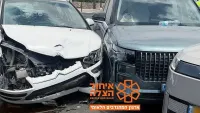 כוחות הצלה בזירת תאונת דרכים ברחוב יהודה הלוי בבאר שבע.