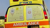 כוחות מד"א בזירת תאונת אופנוע ברחוב הרתך בבאר שבע.