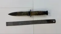 זירת חקירת רצח בבאר שבע לאחר איתור סכין שעל פי החשד שימשה באירוע.