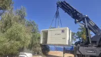 המיגונית החדשה שהוצבה במתחם המועדון הכפרי בעומר