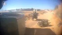 רכב שהתהפך בצד הדרך לאחר מרדף משטרתי בדרום אחר קטין שנהג ללא רישיון.